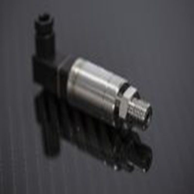 RS PRO,797-4983,相对压力传感器, 0bar→1bar, ±0.25 %精度, 电流输出, 螺纹安装, -20°C→+135°C, IP65