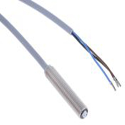 RS PRO,208-320,电感式接近开关, 螺纹管主体, M8, 可检测1.5 mm, 嵌入式安装, 2m线长, IP68, 40mm