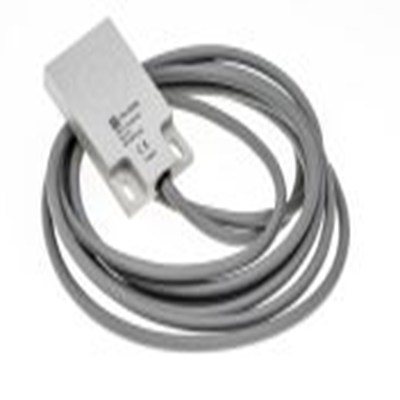 RS PRO,184-5569,电容式接近开关, 块状主体, 可检测5 mm, 嵌入式安装, 2m线长, IP67, 30mm x 50mm x 7mm