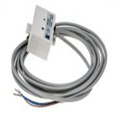 RS PRO,184-5575,电容式接近开关, 块状主体, 可检测26 mm, 非嵌入式安装, 2m线长, IP67, 34mm x 33mm x 20mm