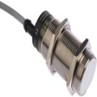 RS PRO,184-5620,电容式接近开关, 螺纹管主体, M30, 可检测15 mm, 非嵌入式安装, 2m线长, IP67, 74mm