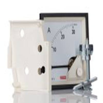 RS PRO,186-2491,直流 电压表, 1 %精度, 68 mm x 68 mm切面 动圈