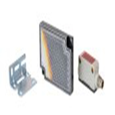 RS PRO,201-8163,偏振逆反射光电传感器, 块状, 可检测3 m, 2 m电缆连接, PNP NONC输出, 红光光源, 螺钉，支架