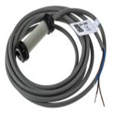 RS PRO,204-3967,漫反射光电传感器, 圆柱形, 可检测0.15 m, 2 m电缆连接, PNP NO输出, 红外 LED光源, 螺钉螺母