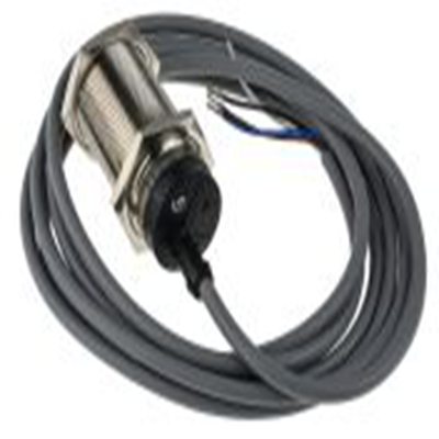 RS PRO,204-3976,漫反射光电传感器, 圆柱形, 可检测1 m, 2 m电缆连接, NPN NO+NC输出, 红外 LED光源, 螺钉螺母