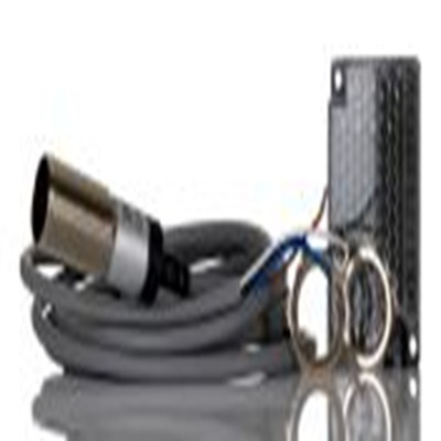 RS PRO,204-3980,逆反射光电传感器, 圆柱形, 可检测3 m, 2 m电缆连接, NPN NO+NC输出, 红外 LED光源, 螺钉螺母