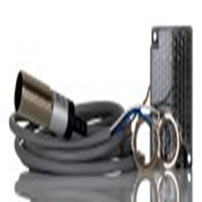 RS PRO,204-3981,逆反射光电传感器, 圆柱形, 可检测3 m, 2 m电缆连接, PNP NO+NC输出, 红外 LED光源, 螺钉螺母