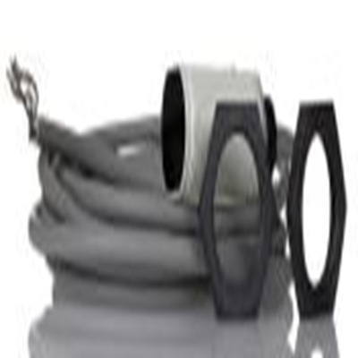 RS PRO,254-3701,漫反射光电传感器, 圆柱形, 可检测0.4 m, 2 m电缆连接, NPN NONC输出, 红外 LED光源, 螺钉螺母