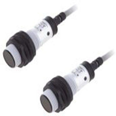 RS PRO,204-4003,对射型光电传感器, 圆柱形, 可检测10 m, 2 m电缆连接, PNP NO+NC输出, 红外 LED光源, 螺钉螺母