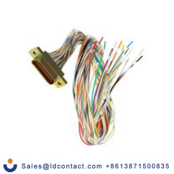 RS PRO,453-915,25针 Micro-D 直向 2.77 mm间距, 面板安装 D-sub 连接器, 250.0 V 母插