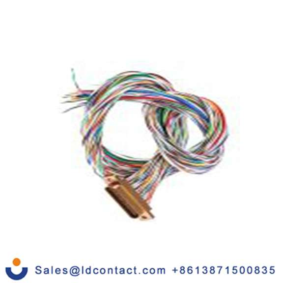 RS PRO,453-921,37针 Micro-D 直向, 面板安装 D-sub 连接器, 250.0 V 母插