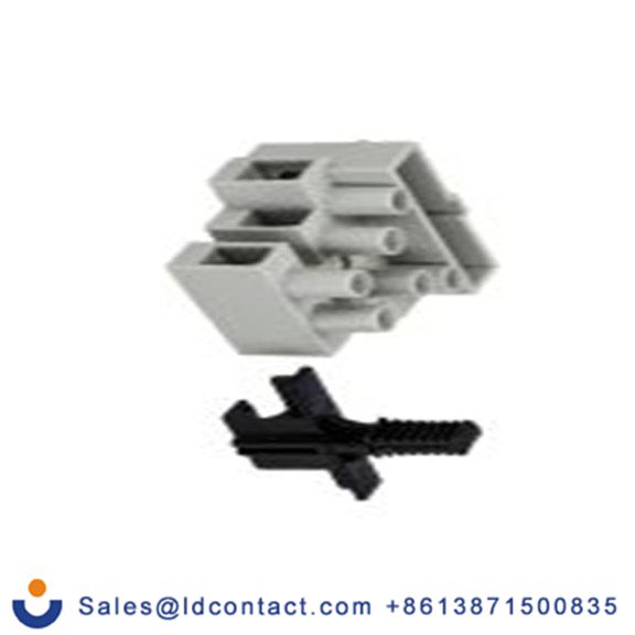 RS PRO,209-7561,熔丝端子块, 3路, 12 mm节距, 250 V 16A, 线规10 mm², 面板安装 螺钉, 1003SI系列