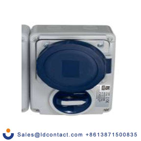 RS PRO,214-4268,32A工业连接器插座, 2P + E, 230 V, 壁挂式安装, IP67, 蓝色