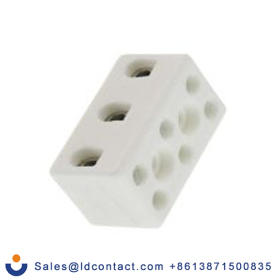 RS PRO,703-3855,非熔断型端子排, 3路, 12 mm节距, 450 V 32A, 线规12 AWG, 直接安装, 白色 螺钉, CPO系列