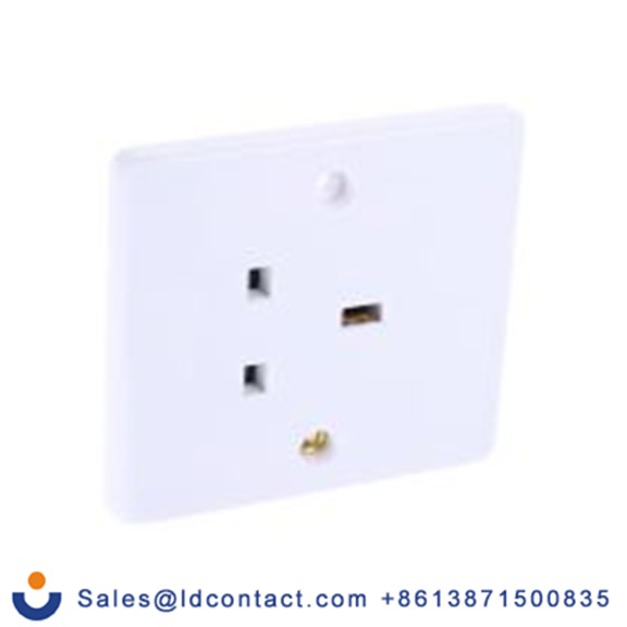 RS PRO,775-8062,G 型 - 英式 插座, 1位, 13 A 室内, 230 V, 白色, RS White系列