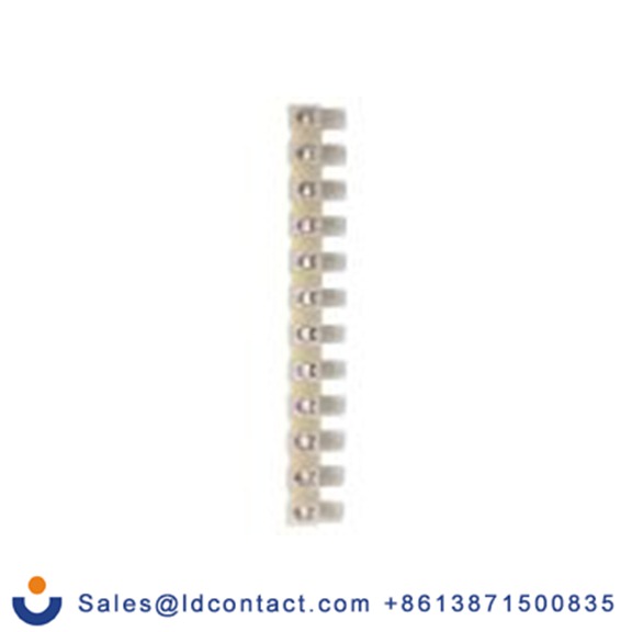 RS PRO,840-7932,非熔断型端子排, 12路, 12 mm节距, 450 V 32A, 线规10 AWG, 电缆安装, 天然色 螺钉, ES-V系列