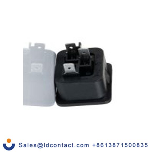 RS PRO,896-2151,C19, 直向 IEC 连接器, 面板安装, 250 V 母插 20A, EMO系列