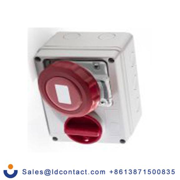 RS PRO,214-4246,16A工业连接器插座, 3P + N + E, 400 V, 壁挂式安装, IP67, 红色