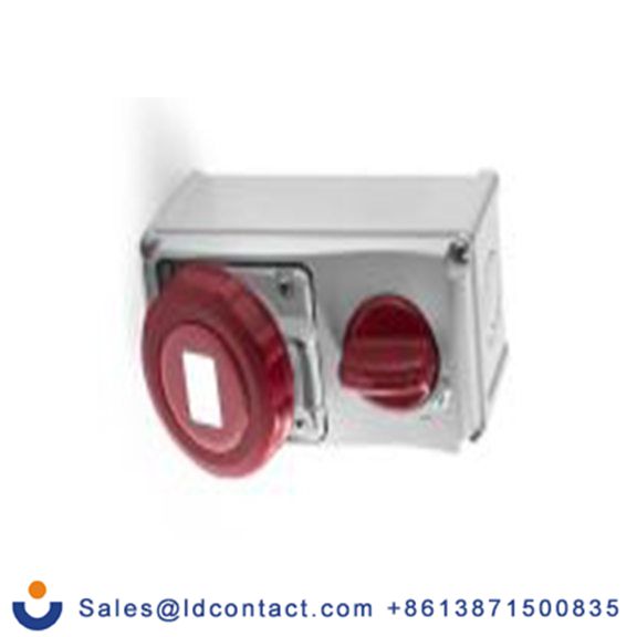 RS PRO,214-4261,16A工业连接器插座, 3P + E, 400 V, 壁挂式安装, IP67, 红色